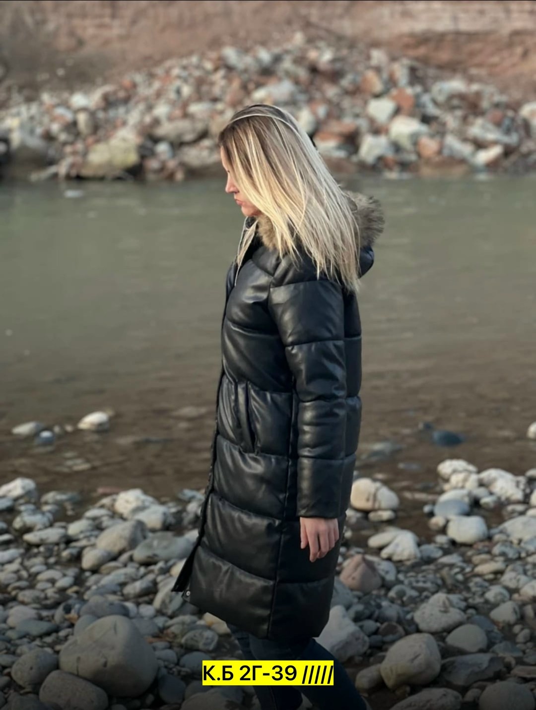 кожаный пуховик,кожаный пуховик женский,пуховик женский кожаный с капюшоном,кожаный пуховик с капюшоном,пуховик из натуральной кожи