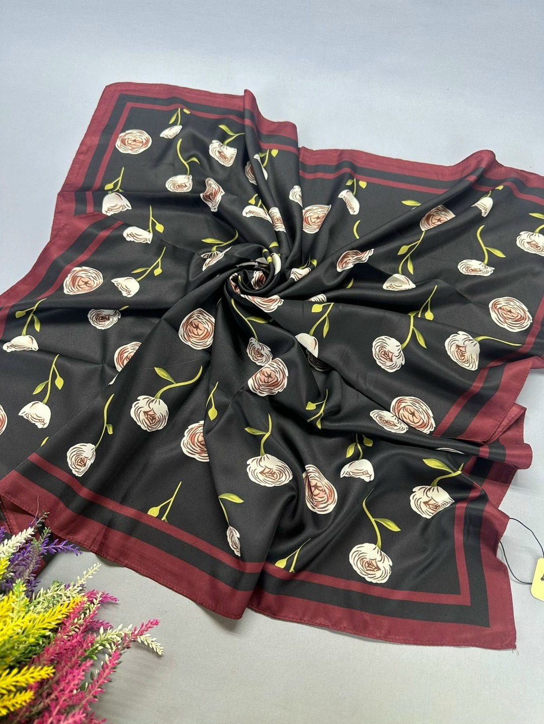 шелковые платки,женские платки,шелковый женский платок,платок палантин,платка