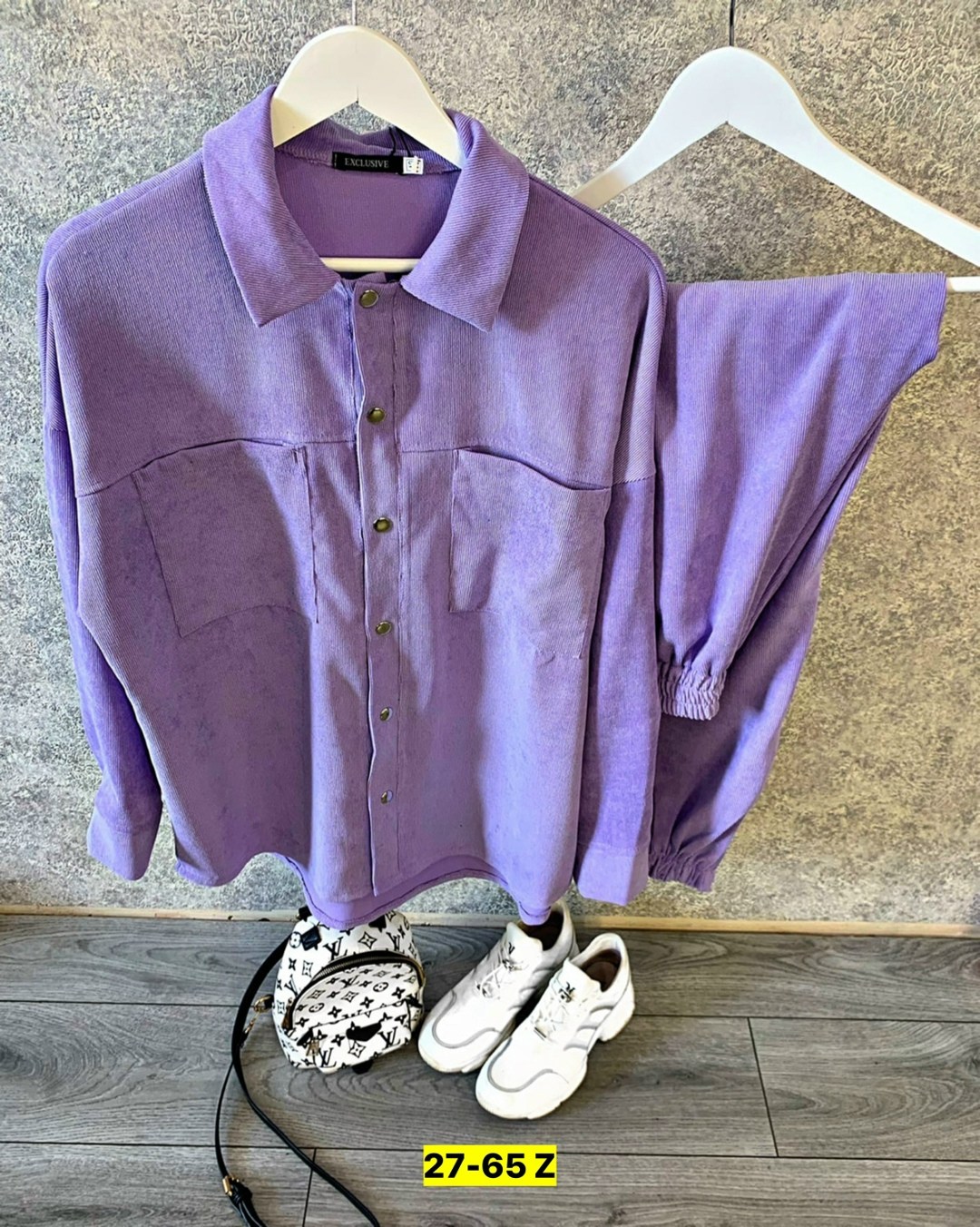 костюм фиолетовый,женский костюм из микровельвета брючный в сиреневый,костюм с рубашкой,костюм двойка вельвет,вельветовые костюмы