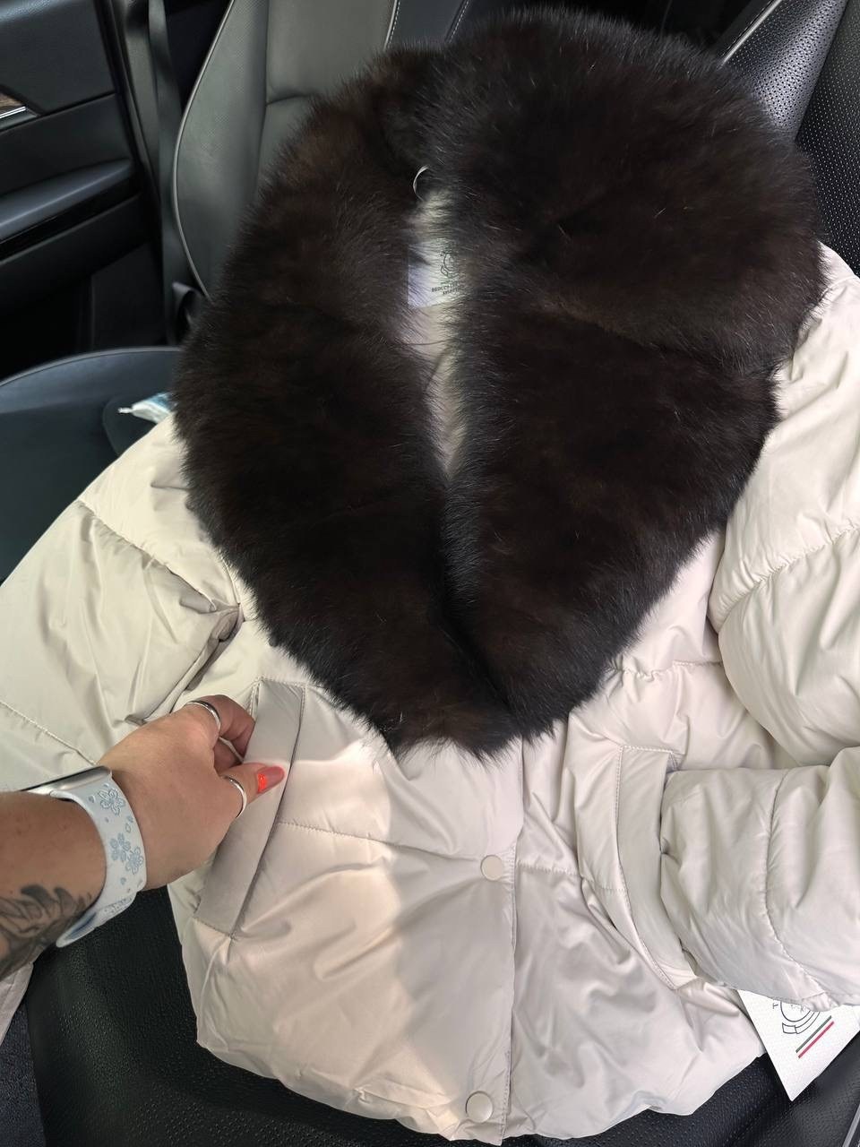 пуховики с мехом,стильные пуховики,куртка пуховик,женский короткий пуховик,пуховики с натуральным мехом