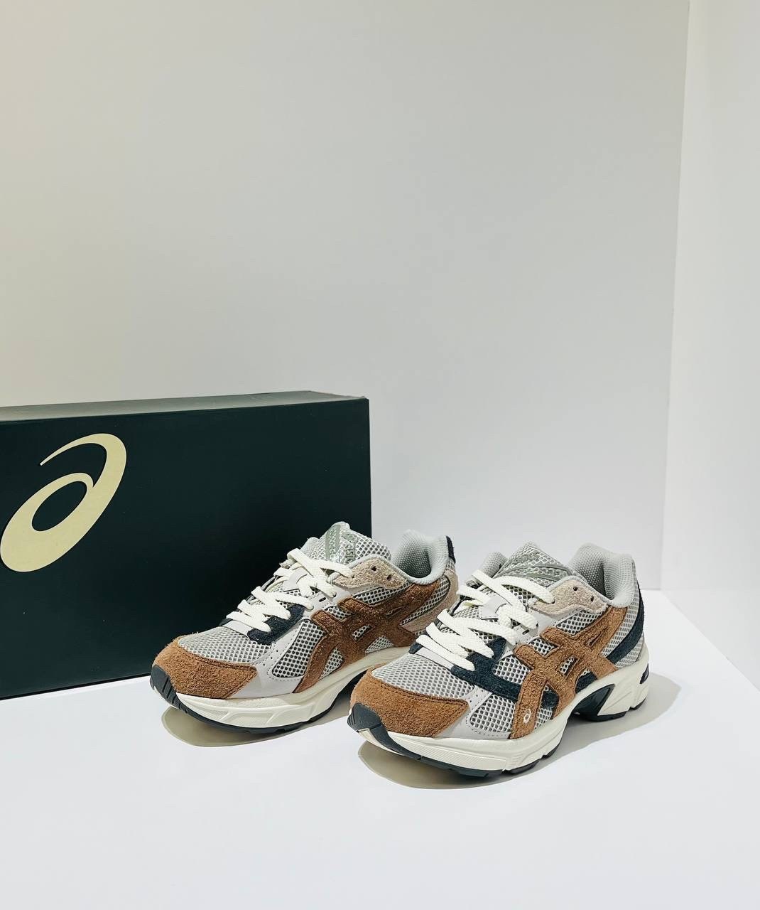 кроссовки для мужчин,кроссовки asics,кроссовки,стильная ,кроссовки asics gel