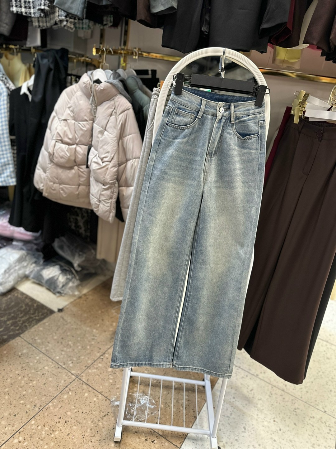 брюки джинсы,женские джинсы,брюки джинс,джинсы широкие,стильные джинсы