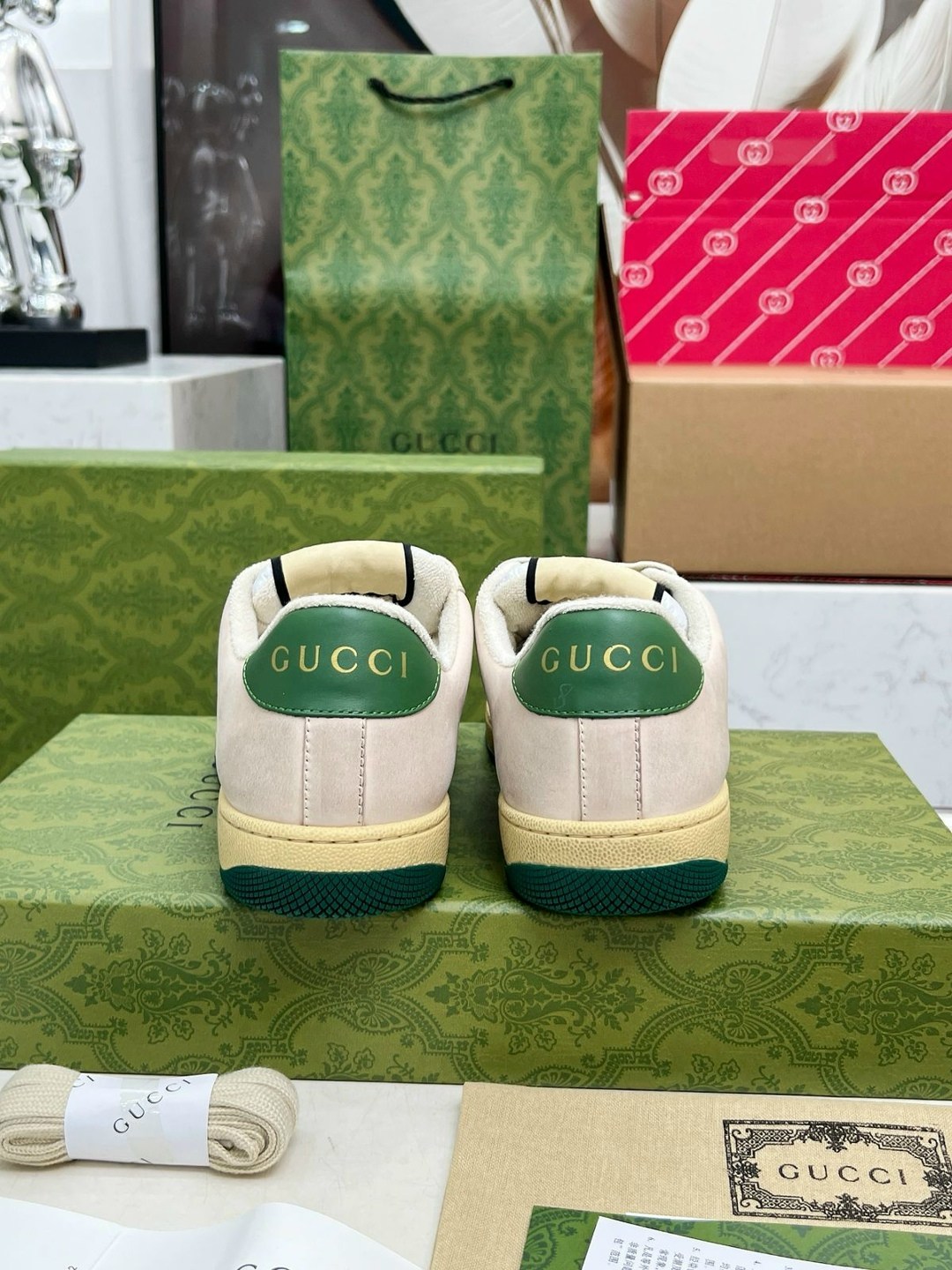 gucci кроссовки,,кроссовки gucci женские,кожаные кроссовки gucci screener,кеды gucci