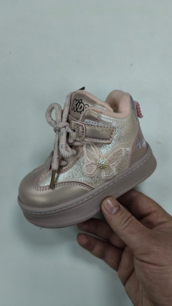 ботинки детские, детская,,ботинки детские baby go,демисезонные ботинки