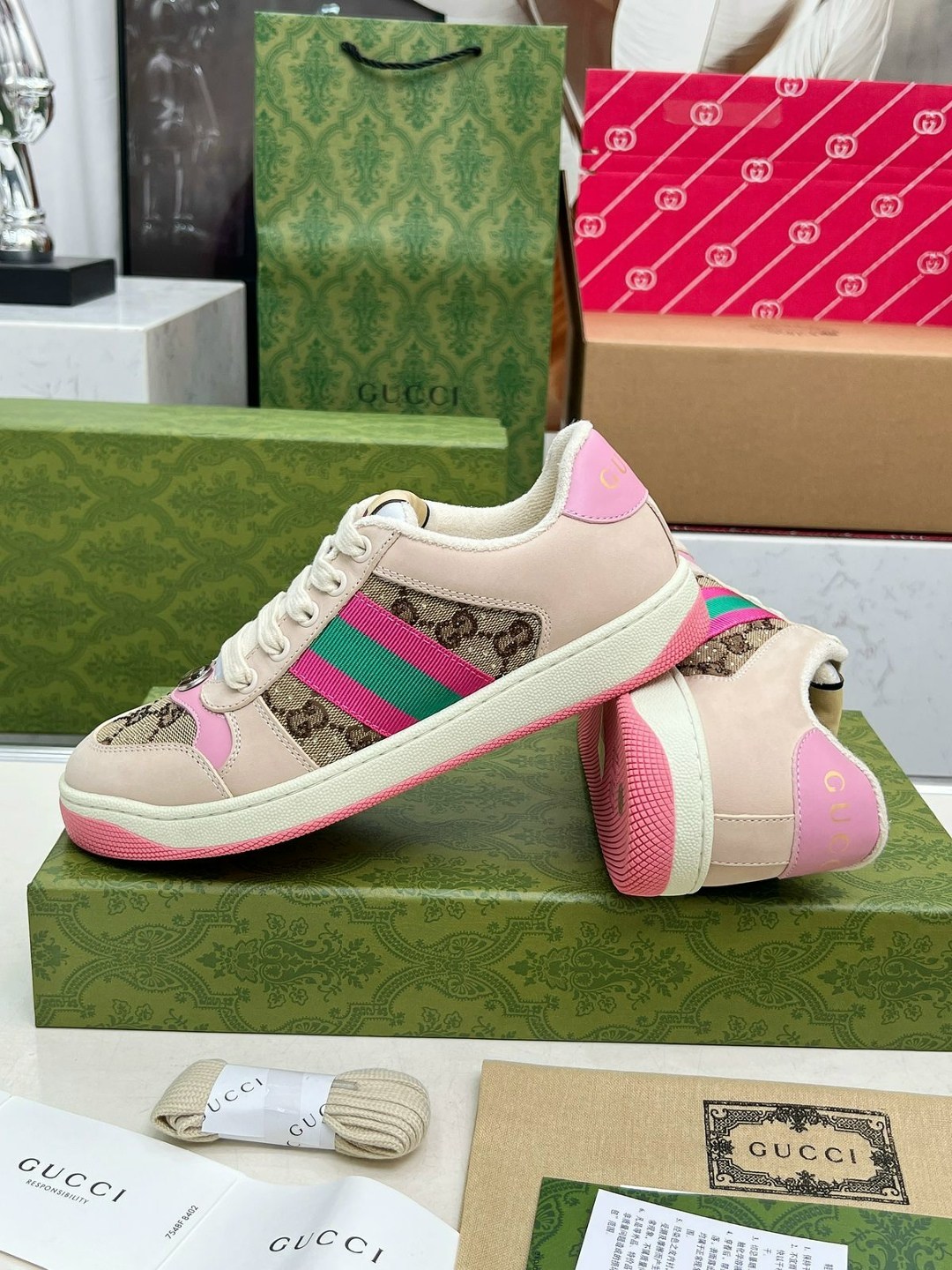 кроссовки gucci женские,gucci кроссовки,кроссовки гуччи розовые,женские кроссовки,кроссовки gucci screener