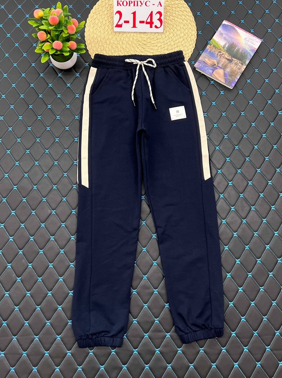 брюки для мальчика,детские брюки,детские штаны,спортивные брюки,штаны брюки