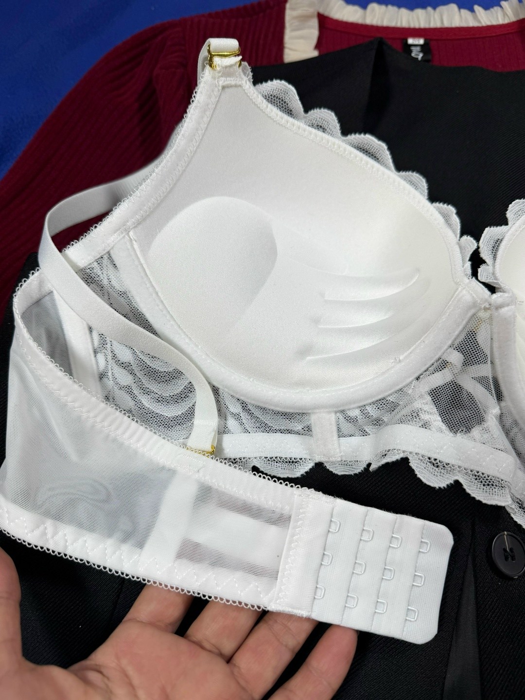 бюстгальтер с кружевами,бюстгальтер,бюстгальтер комплект,бюстгальтер женские,бюстгальтер кружевное