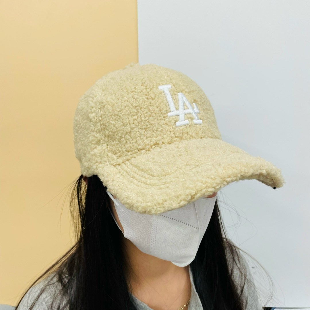 бейсболка меховая,бейсболка женская,кепка,бейсболка,кепка женская