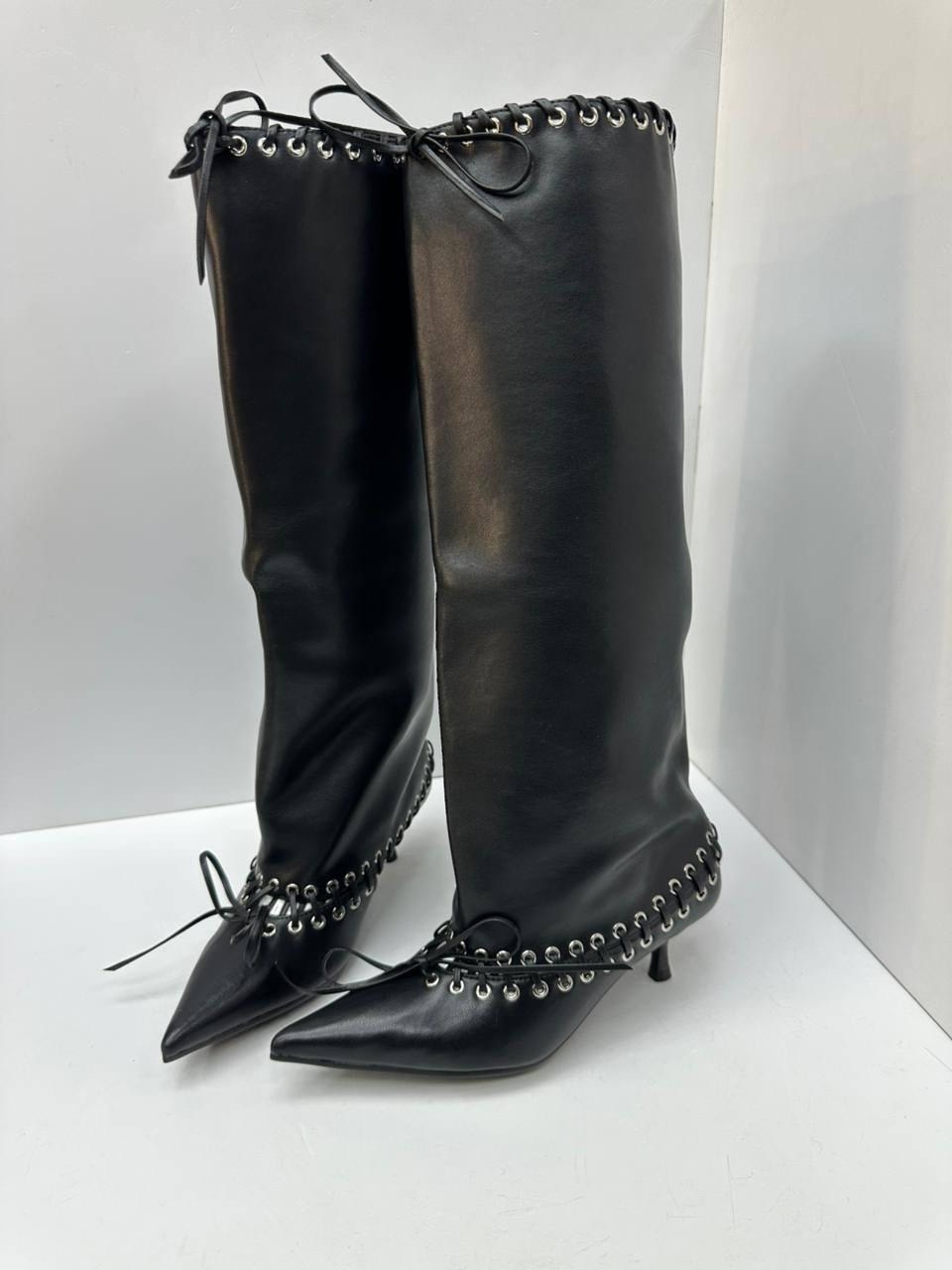 ,женские сапоги,черные сапоги,сапоги до колен,высокие сапоги