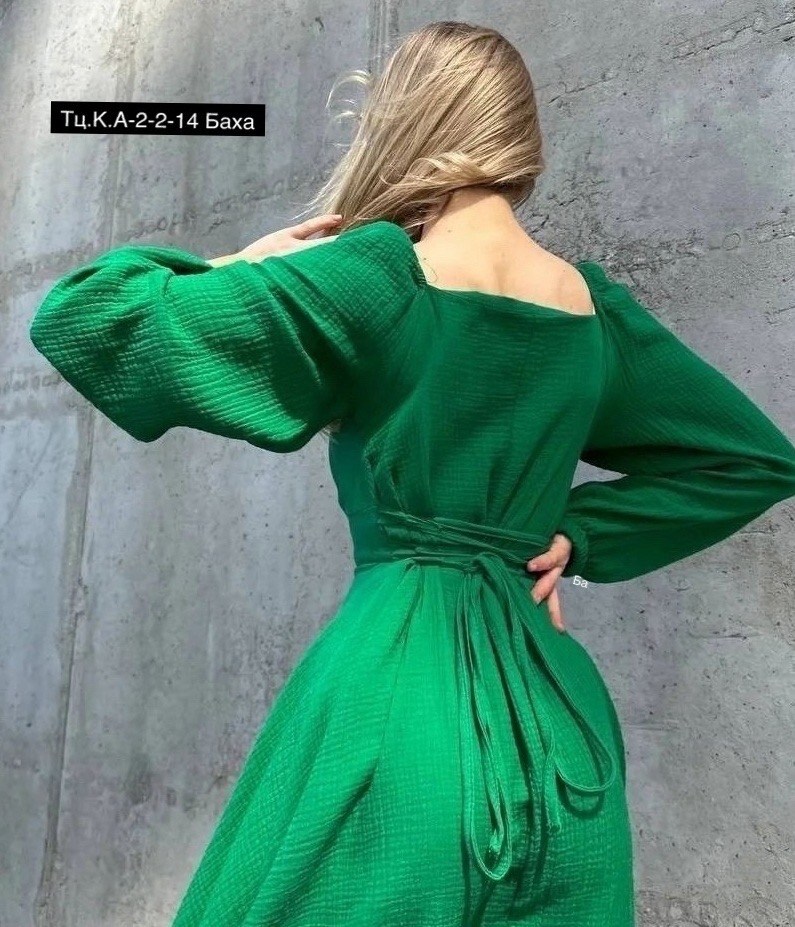 платье зеленого цвета,платье зеленое,стильное платье,элегантное платье,платье изумрудное