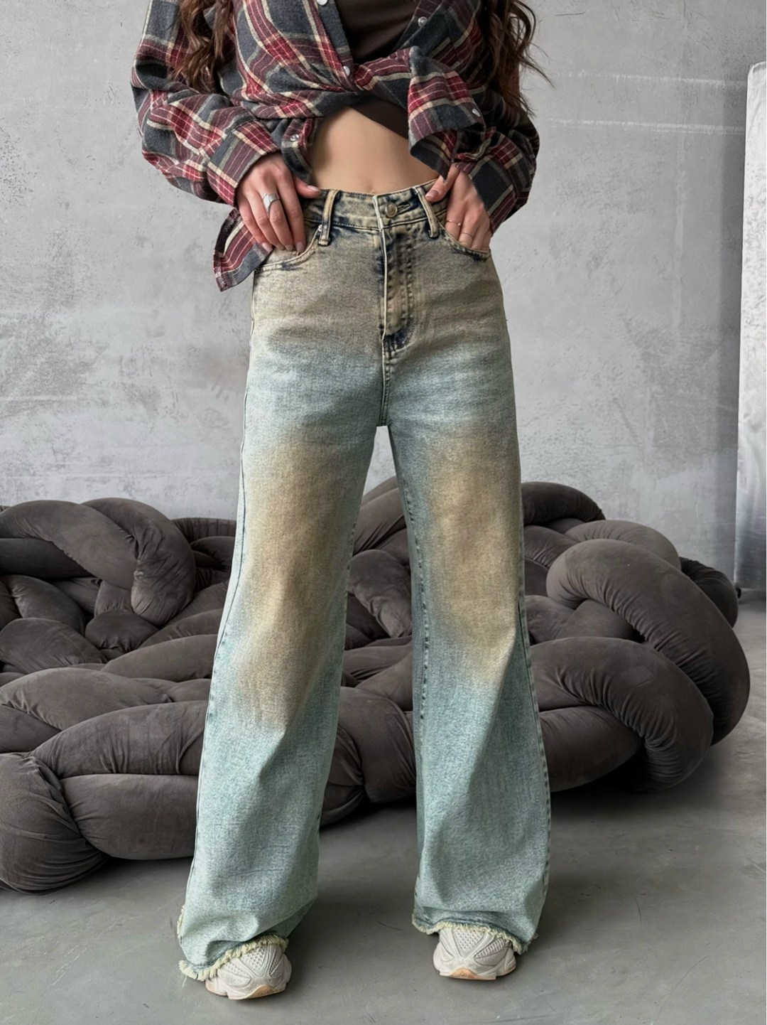 джинсы широкие женские,джинсы широкие,джинсы повседневные,модные джинсы,женские джинсы