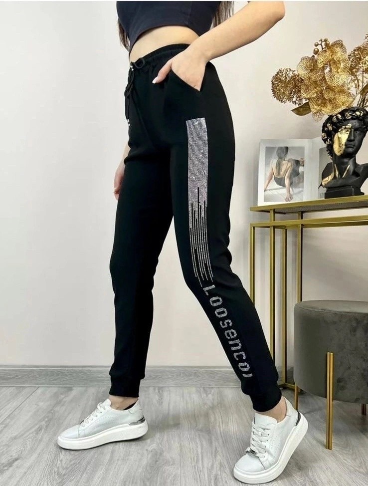 спортивные женские штаны,брюки спортивные женская,спортивные штаны,штаны женские модные,спортивные штаны со стразами