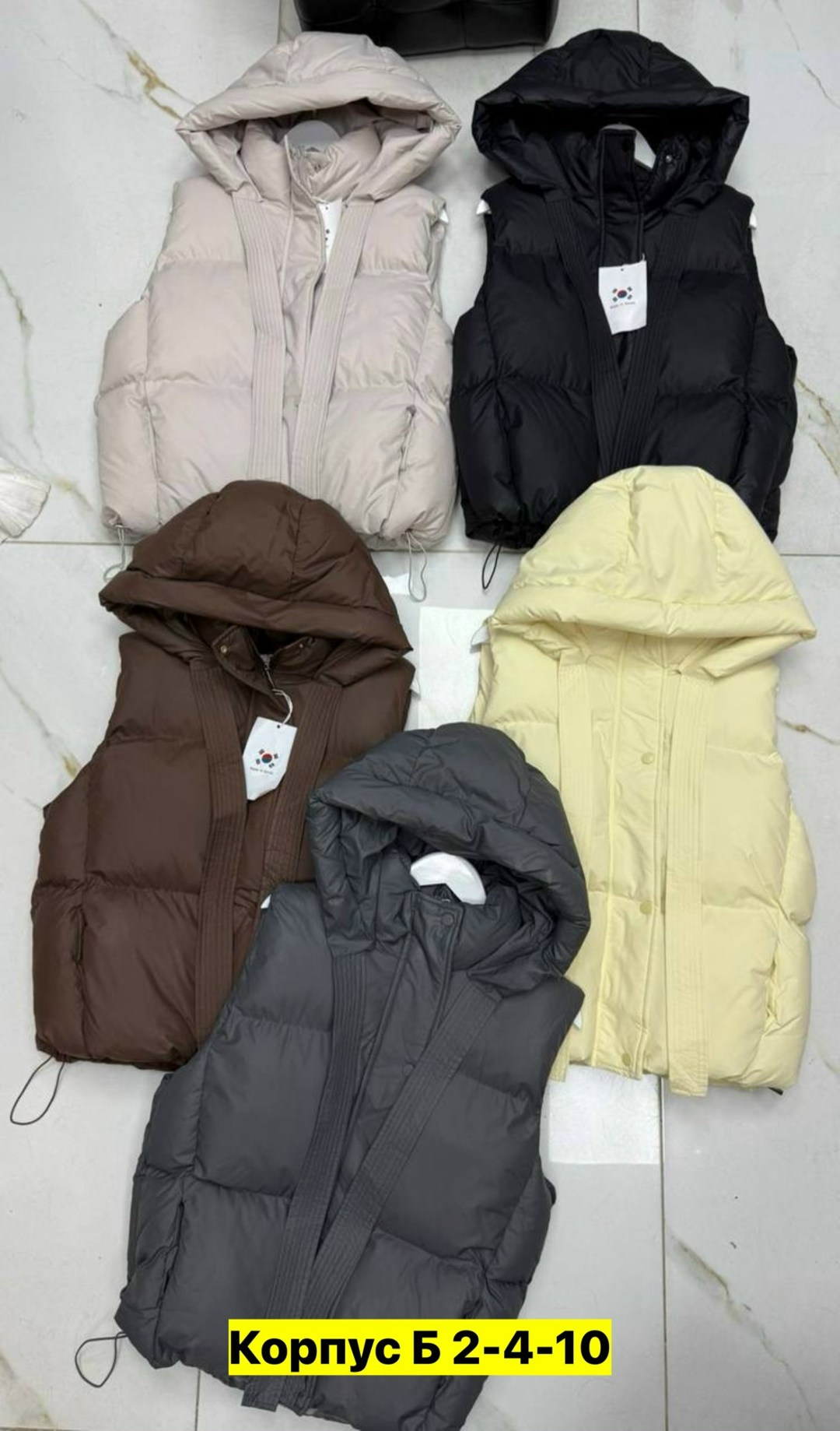 женская жилетка,жилет,женские жилеты,жилетка,жилетка с капюшоном