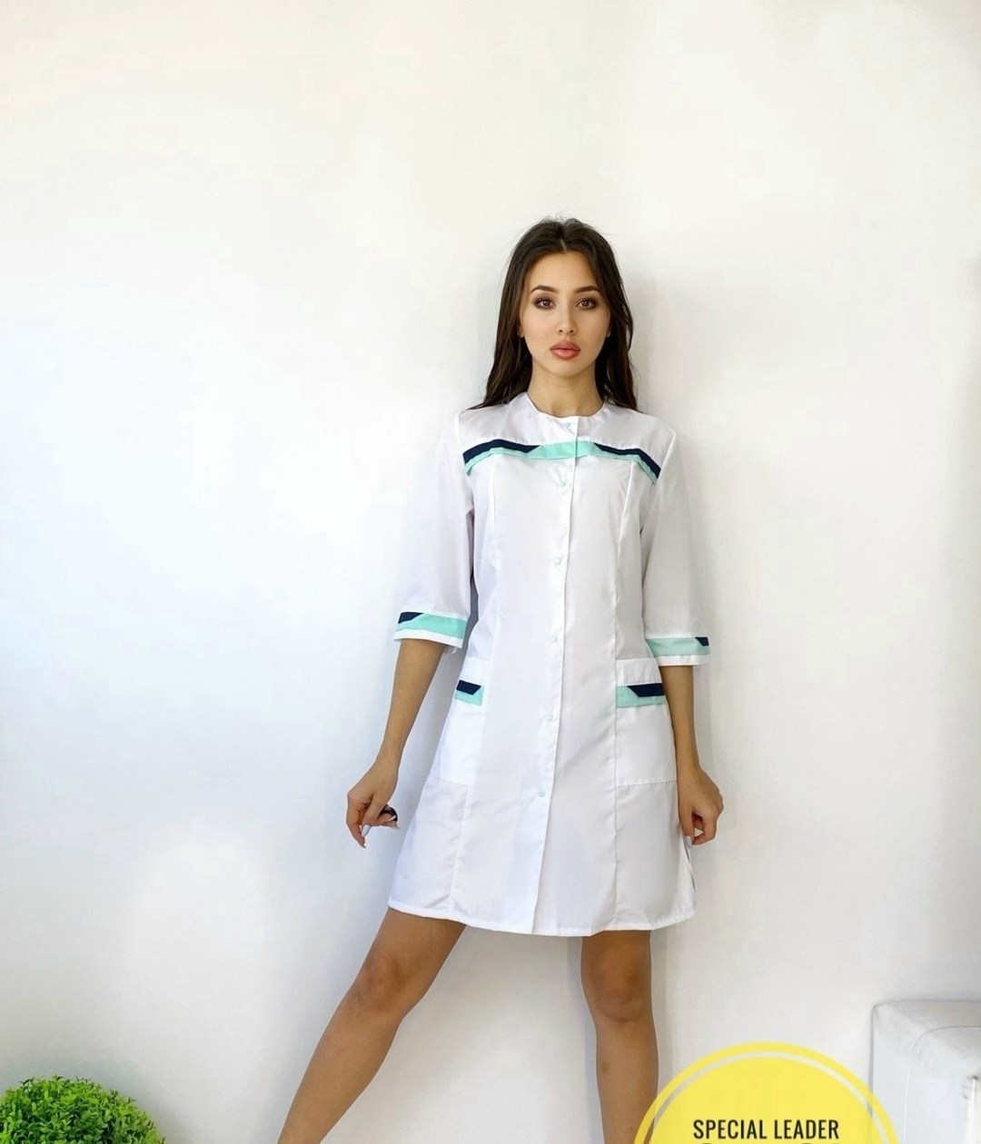 медицинский женский халат,халат женский,медицинские халаты,медицинская одежда,красивые медицинские халаты