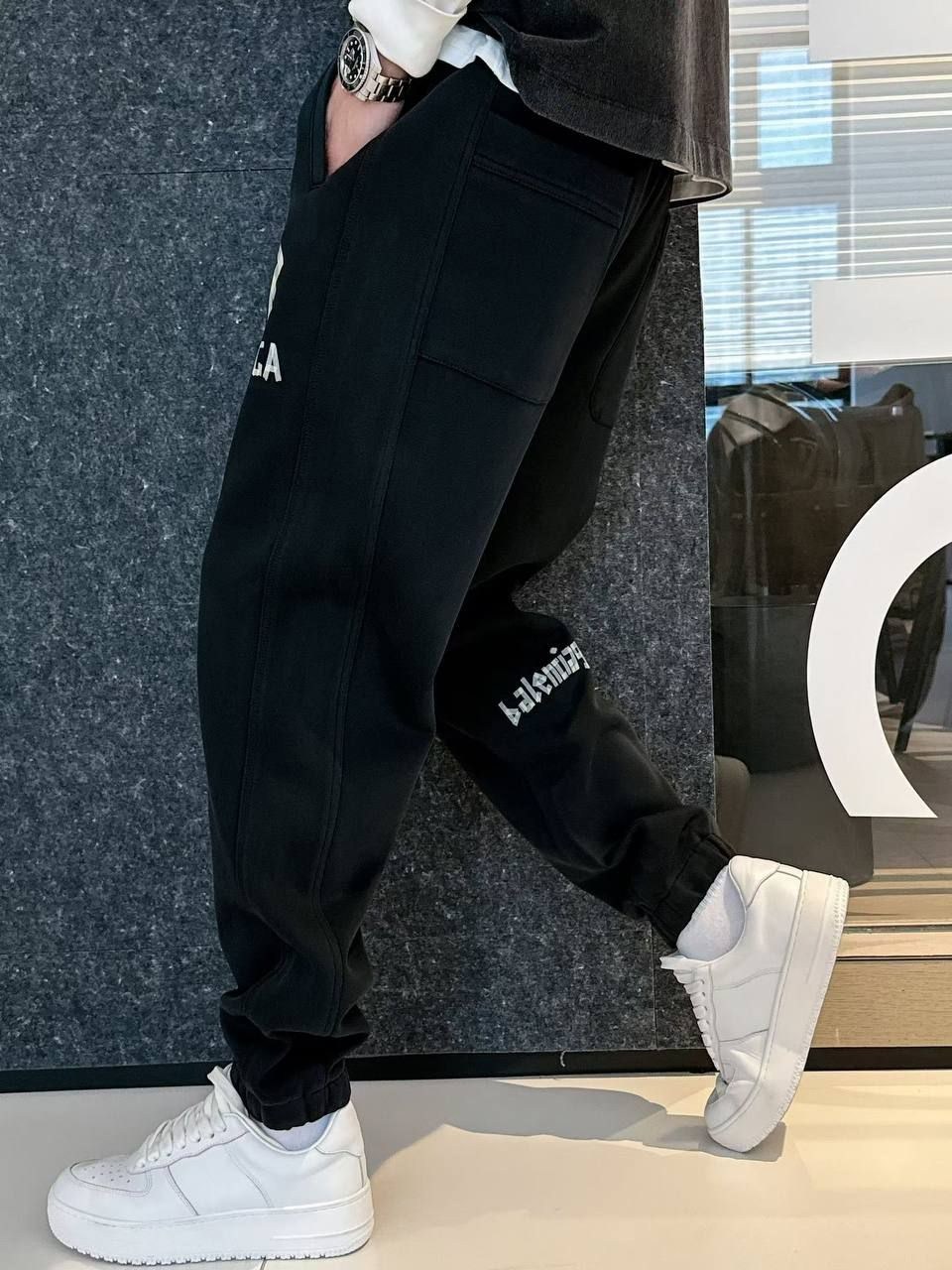 спортивные брюки balenciaga,штаны balenciaga,брюки balenciaga,штаны повседневные,штаны модные