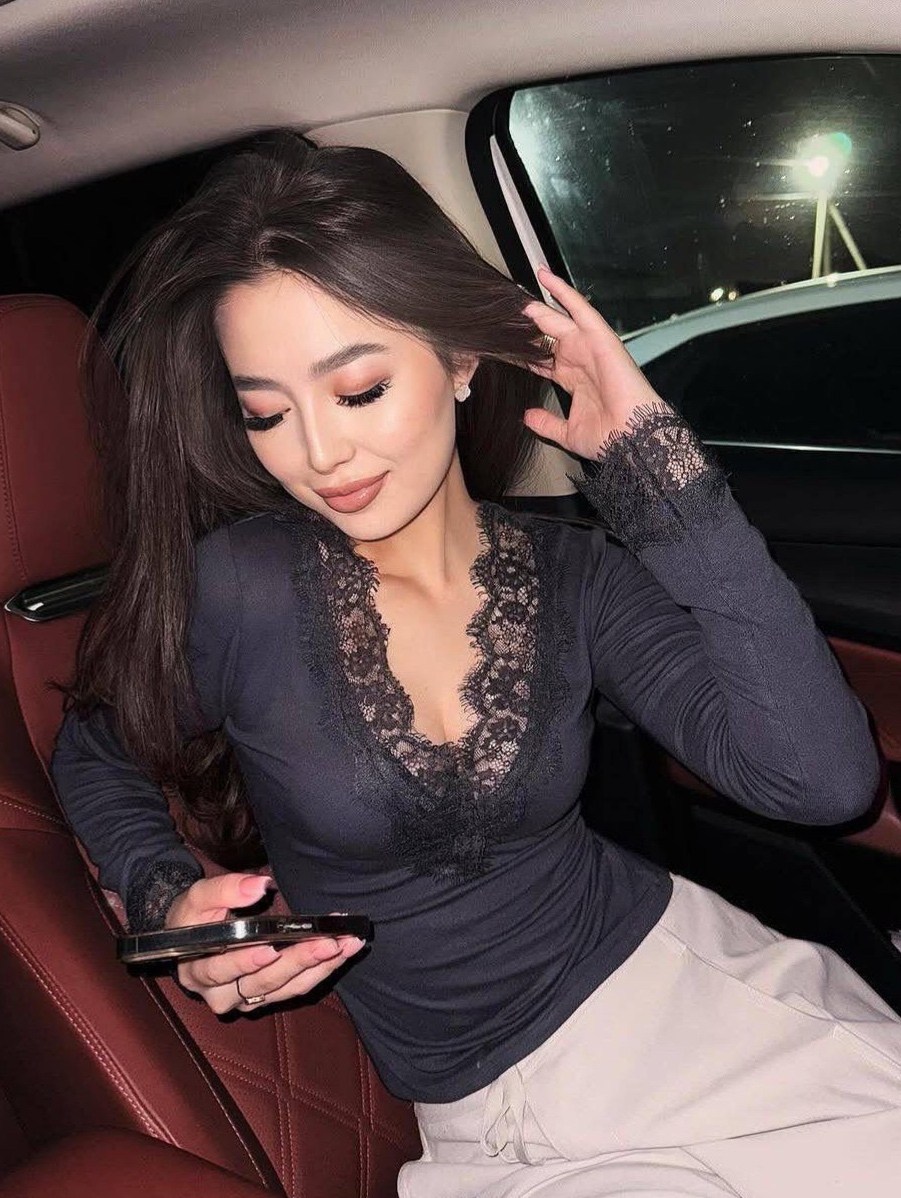 блузка с кружевами,кружевная блузка,рубашка с кружевами,белая кружевная блузка,кружевная футболка