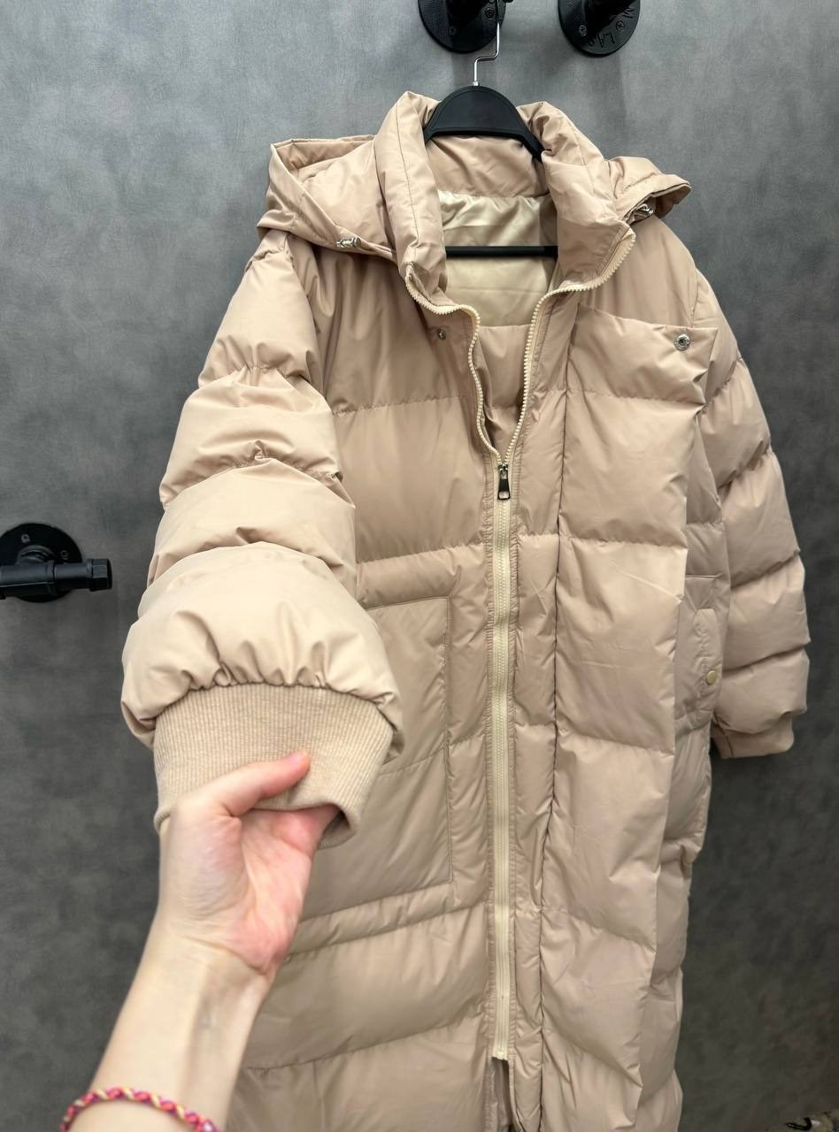 рокет в пуховике,длинный пуховик оверсайз,длинные пуховики,стильные пуховики,пуховики оверсайз