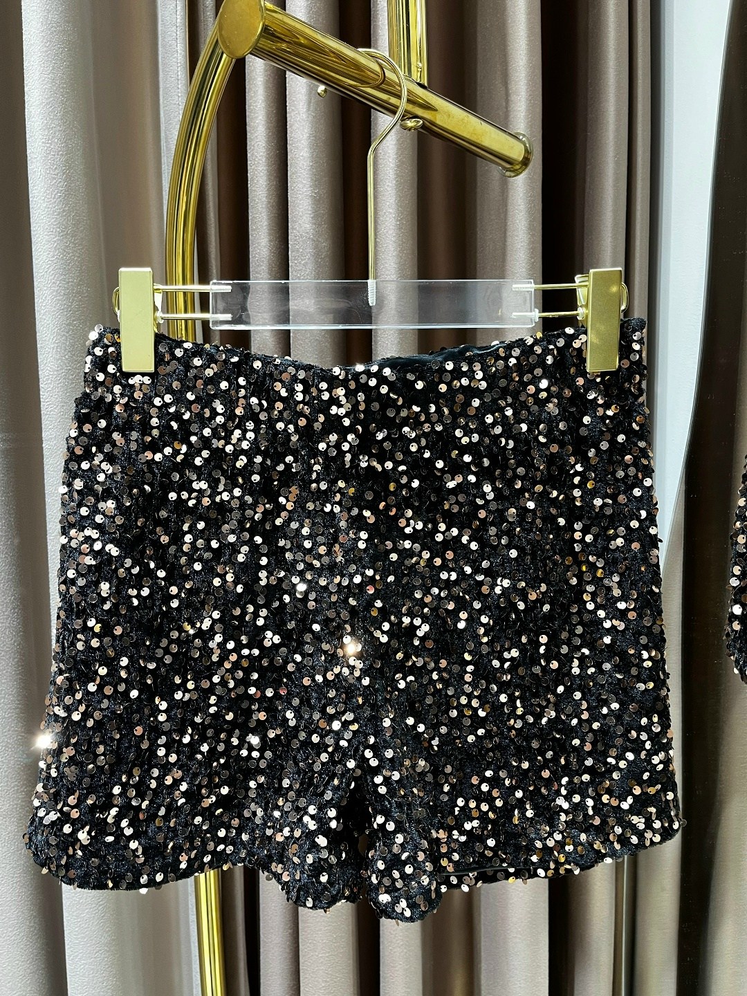 шорты с пайетками,девушка,шорты с блестками,женщин,шорты повседневные