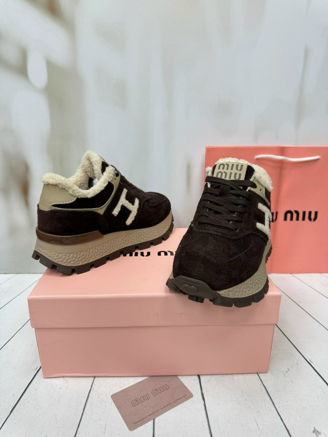 кроссовки женскиe,кроссовки miu miu,, женская,кроссовки зимние женские