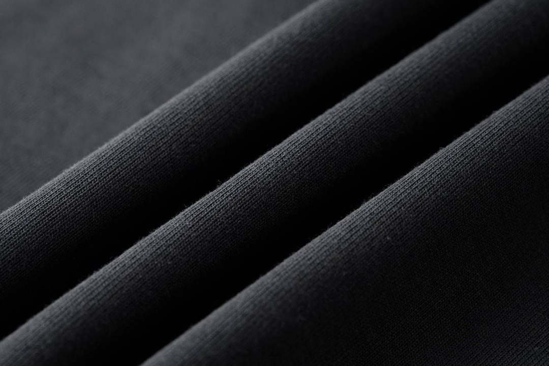 прада футболка,футболка prada,мужская футболка,одежда футболка