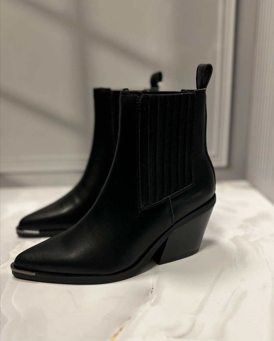 ,женские ботильоны,ботильоны модные,женские ботильоны с острым носком,женская