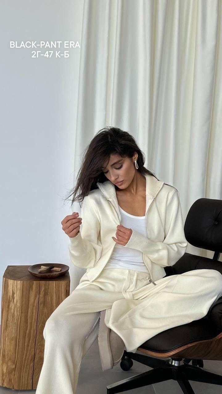 трикотажные костюмы,спортивные костюм,вязаные костюмы,костюм с брючками,теплый костюм