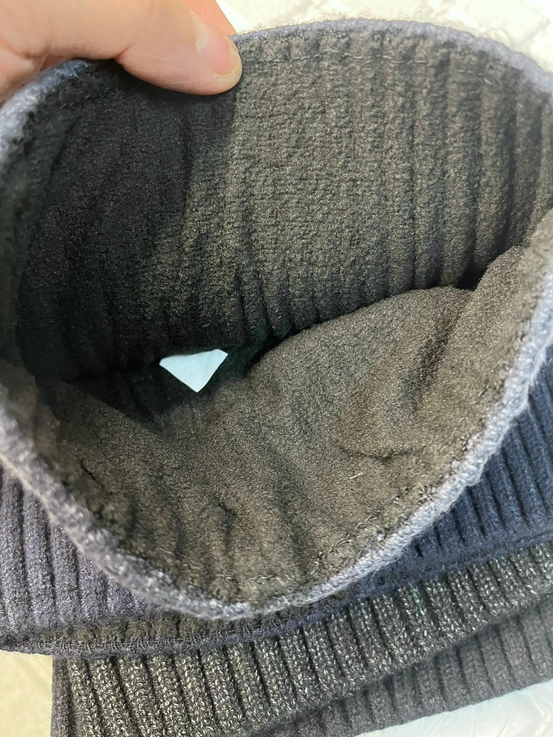 шапка мужская,вязаная мужская шапка,шапка мужская зимняя,шапка мужская на флисе,шапка мужская с отворотом