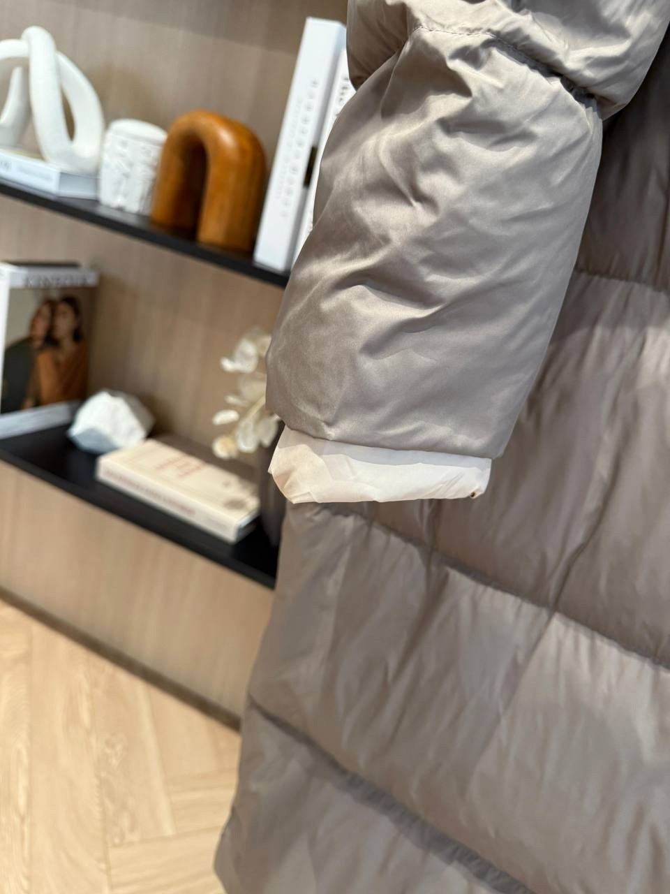 длинные пуховики,женские пуховики,женский длинный пуховик с капюшоном,пуховик повседневный,модные пуховики