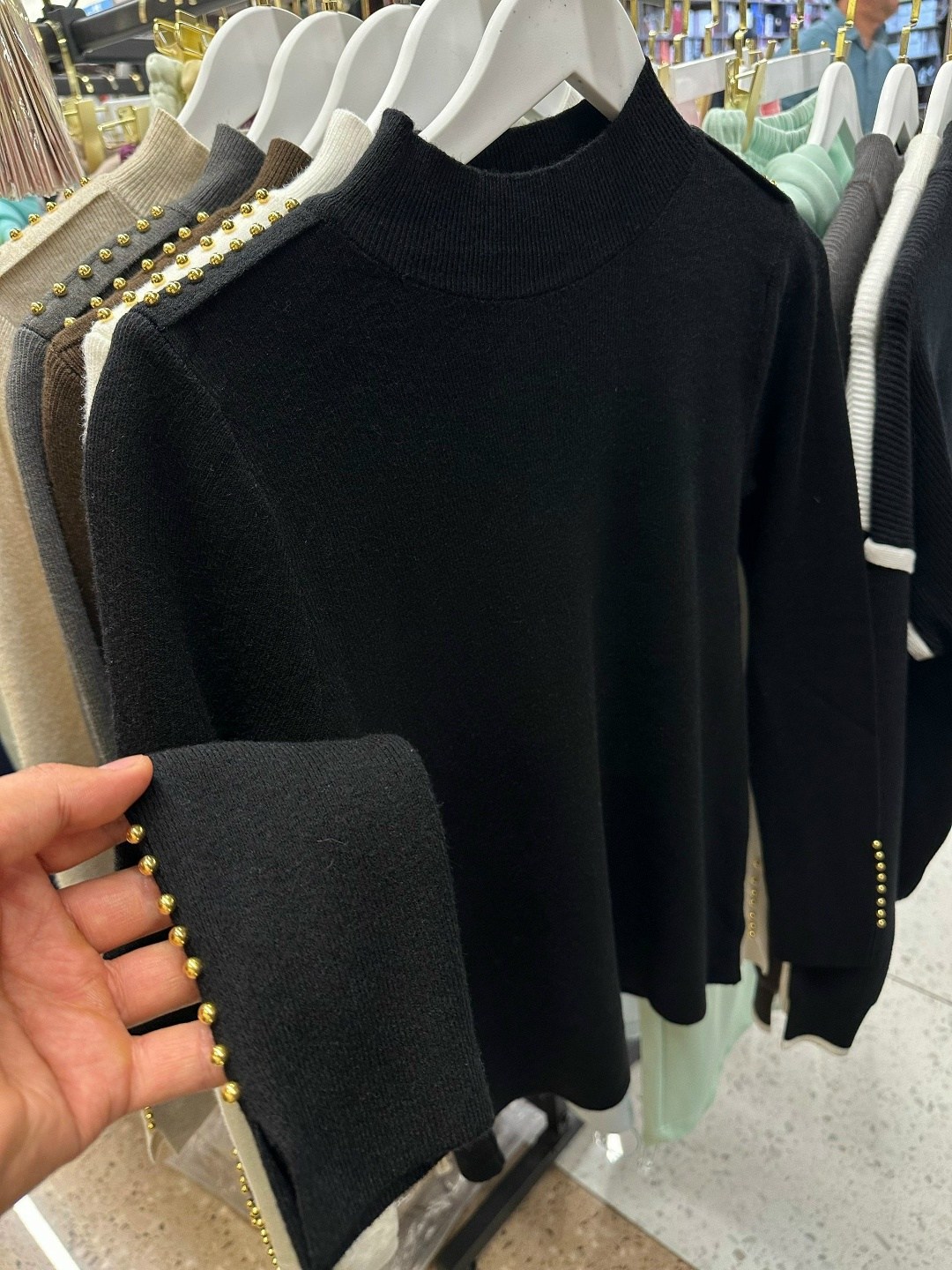 свитер с высоким воротником,свитер с высоким воротом,свитер пуловер,свитер с воротником,свитер с длинными рукавами