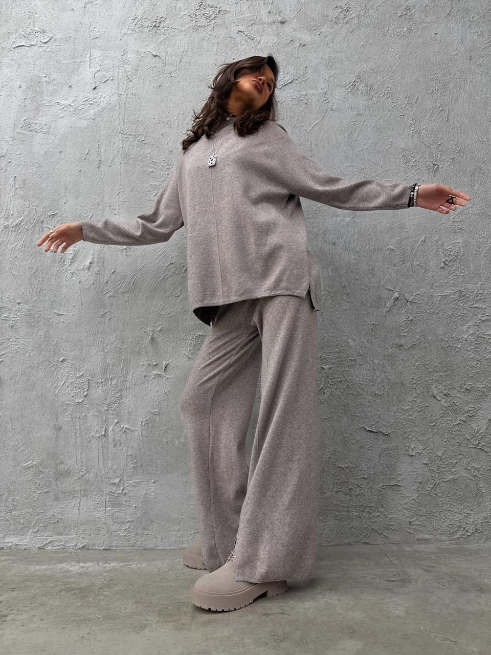 трикотажный костюм,костюмы брючные,костюм с брюками,костюмы женские,трикотажный костюм с брюкам