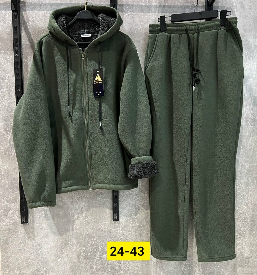 костюм на флисе,cпортивный костюм теплый с начесом,костюм cпортивный с начесом,костюм теплый мужской,теплый мужской спортивный костюм
