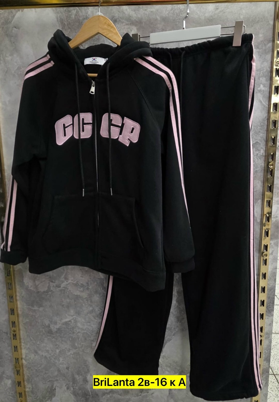 костюмы спортивные женские,спортивные костюм,костюм спортивные женские костюмы,модные костюмы,спортивный костюм спортивные костюмы