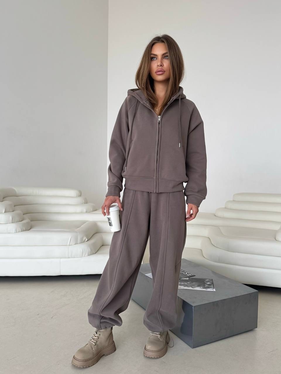 cпортивный костюм женский на флисе,костюм женский на флисе,cпортивный костюм оверсайз,костюм с толстовкой и брюками,костюм на флисе