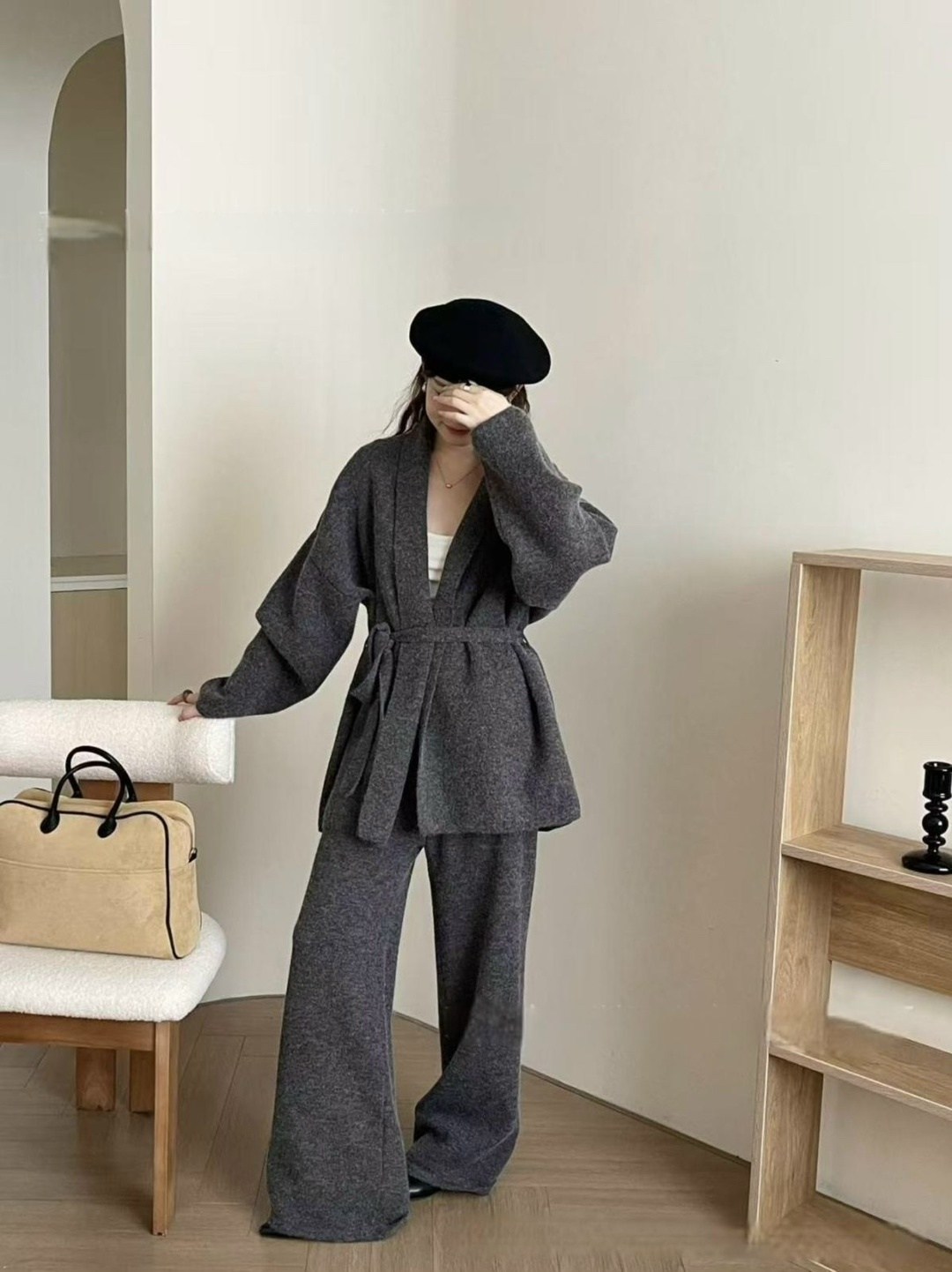 комплект кардиган,костюм повседневный,вязаные костюмы,женские костюмы,кардиган с поясом