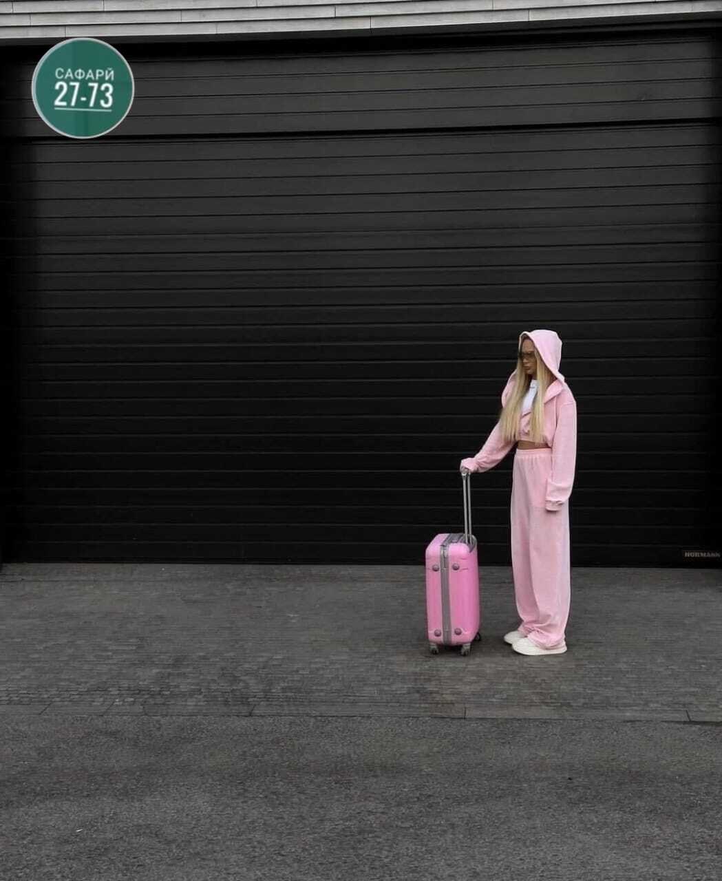 костюмы спортивные женские,велюровые костюмы женские,костюмы для девушек,костюм спортивный женский велюр,розовый плюшевый костюм женский