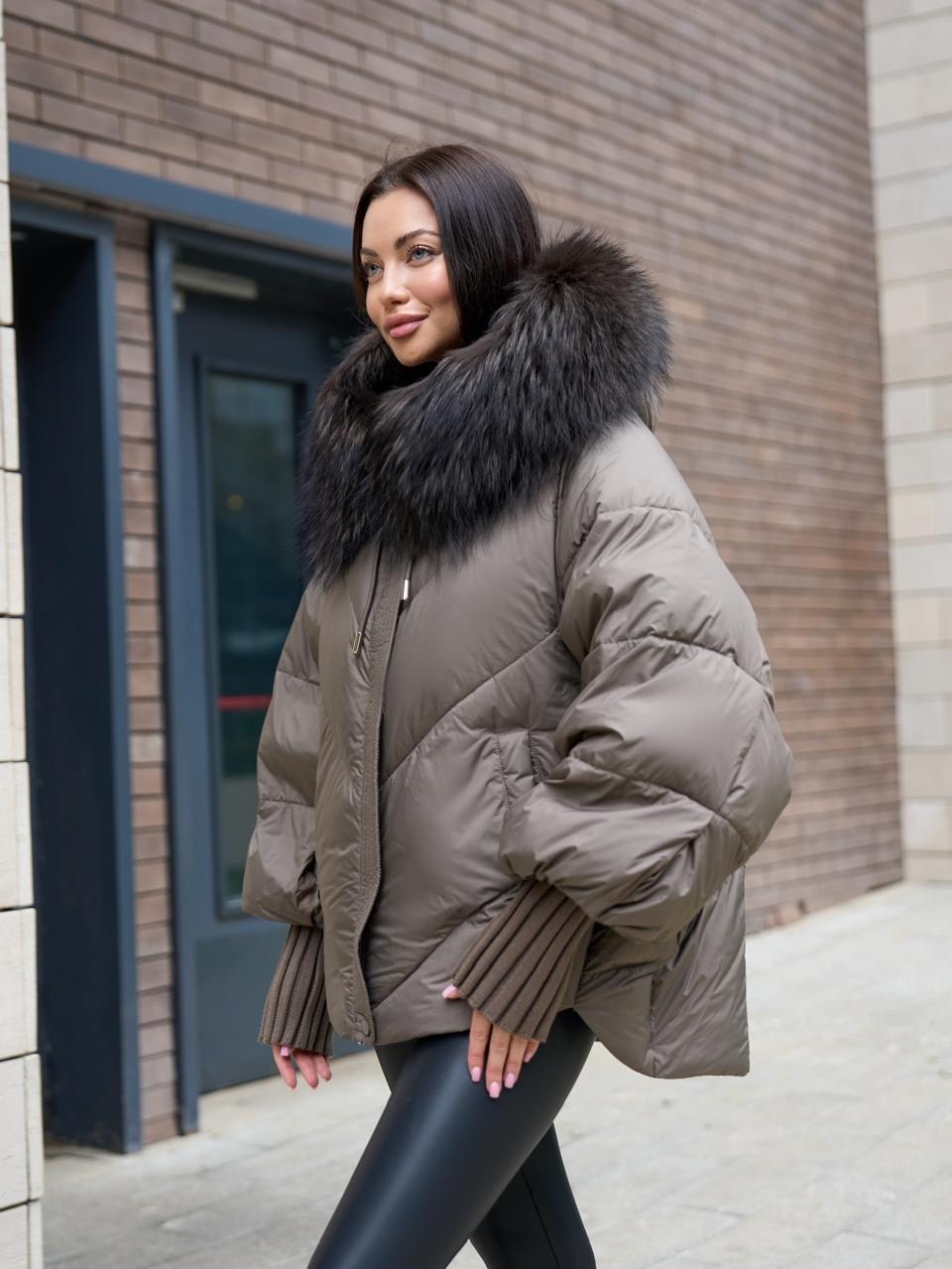 стильные пуховики,пуховик,пуховики с мехом,короткий пуховик,зимняя куртка пуховик