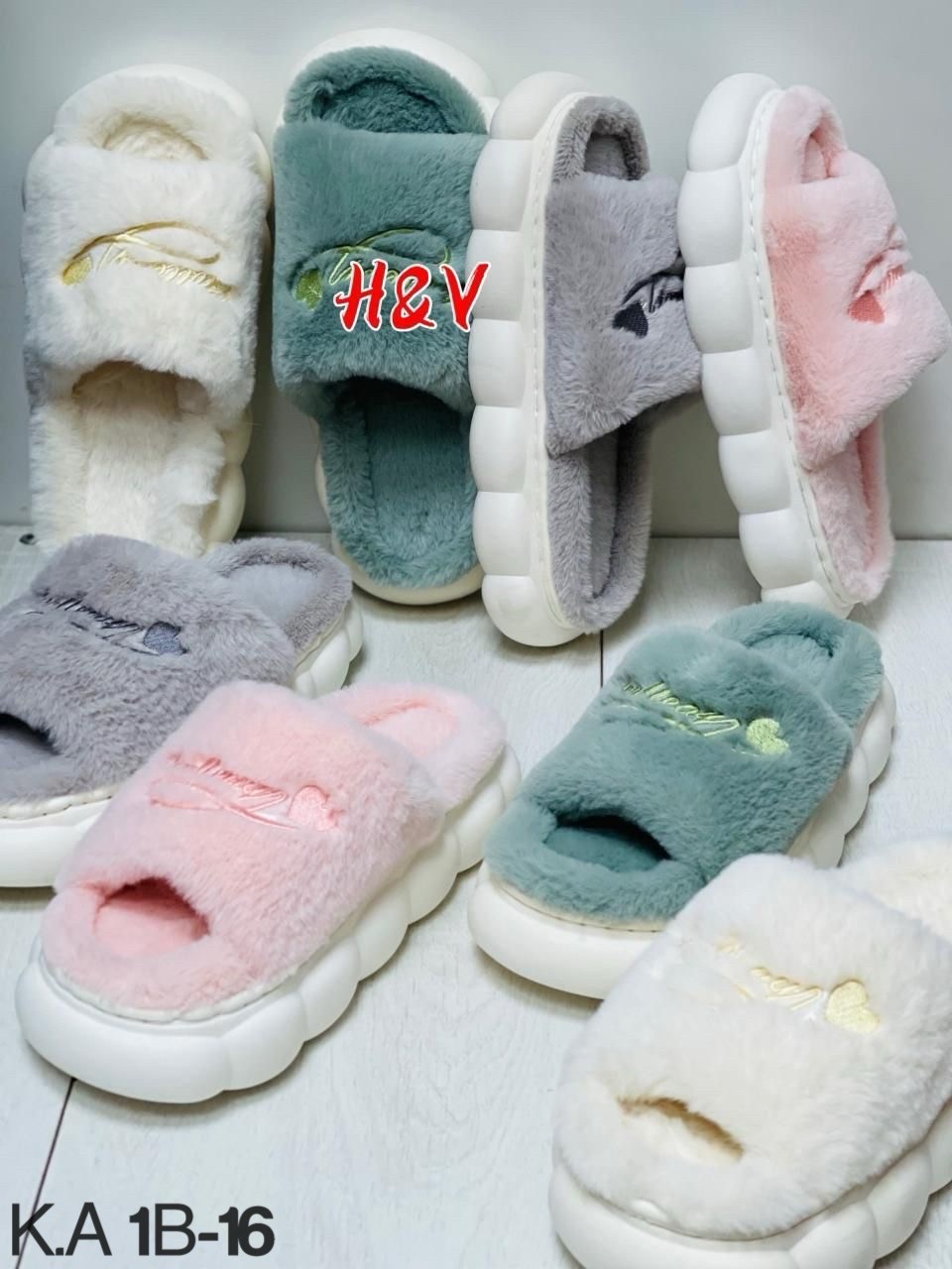 домашние женские тапочки,тапочки женские,теплые тапочки,тапочки домашние,модные тапочки