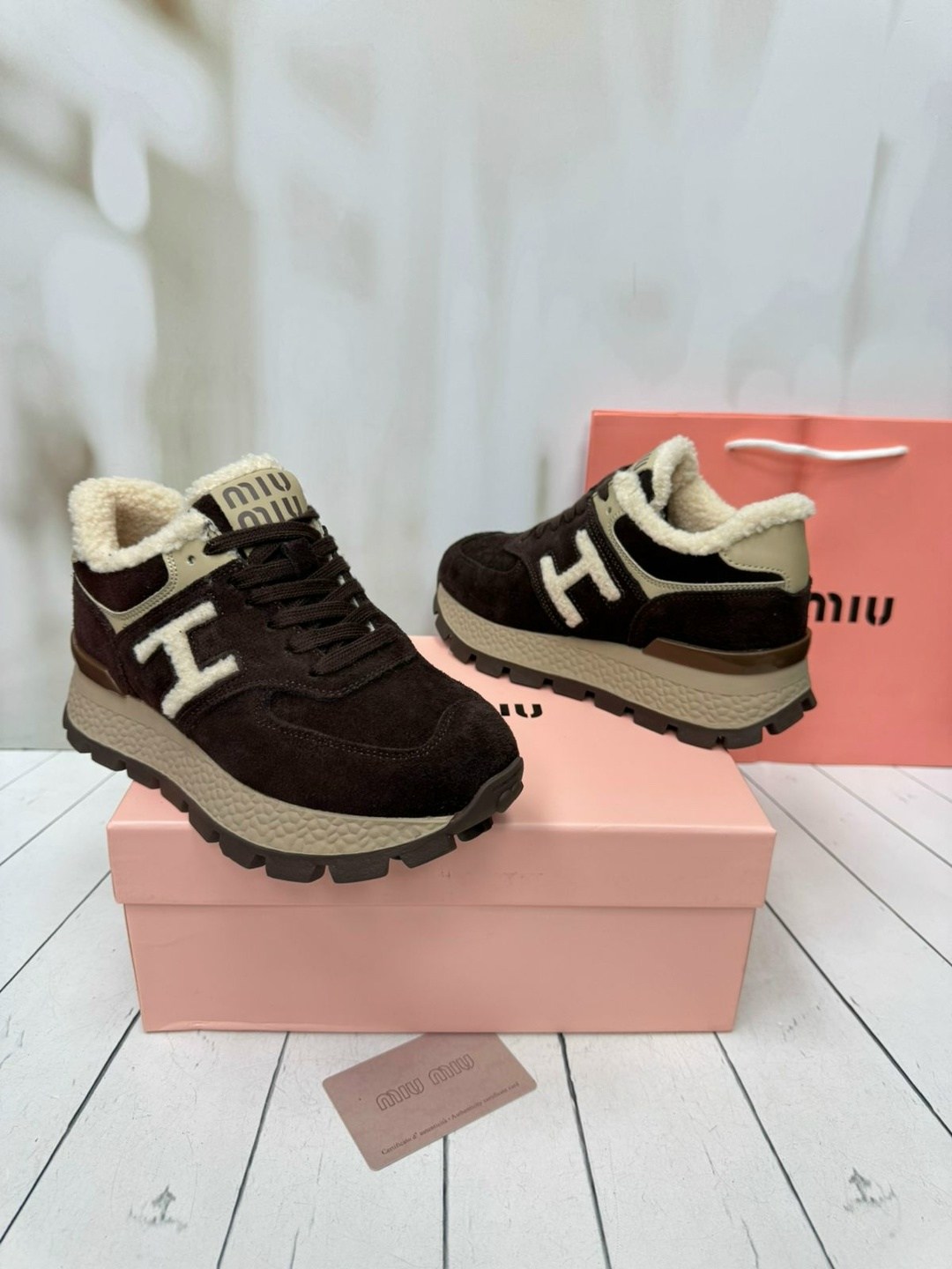 кроссовки женскиe,кроссовки miu miu,, женская,кроссовки зимние женские