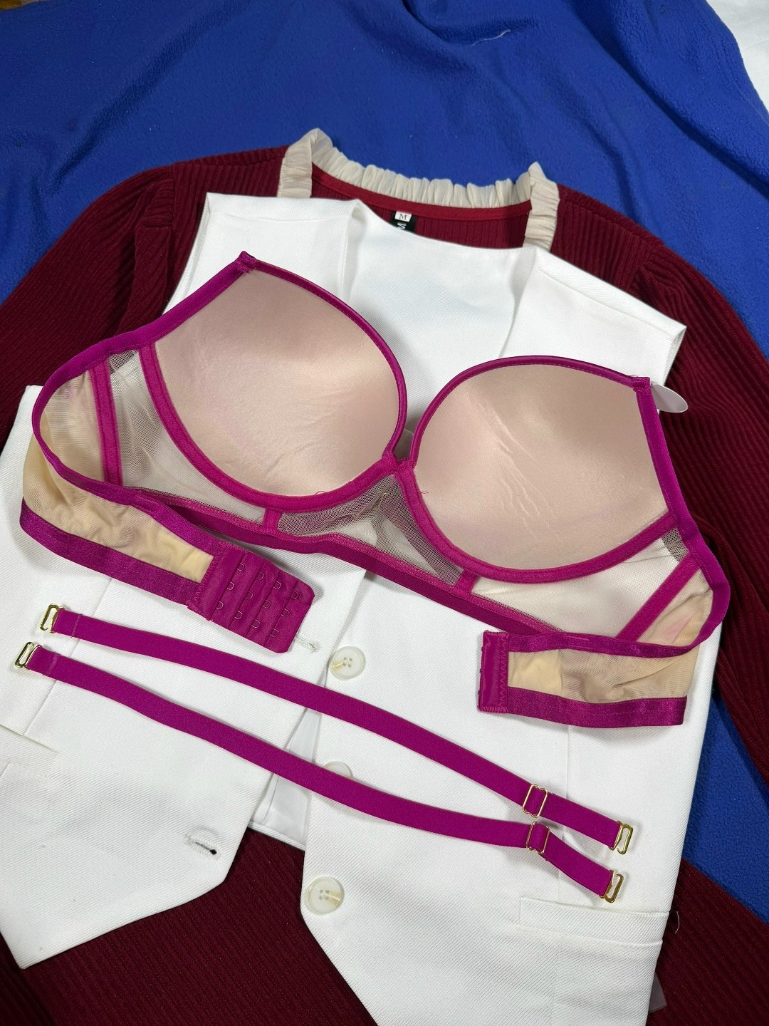 комплект нижнего белья,женская нижнее белье,комплекты нижнее белье женский,пуш ап бюстгальтер,женские комплекты белья