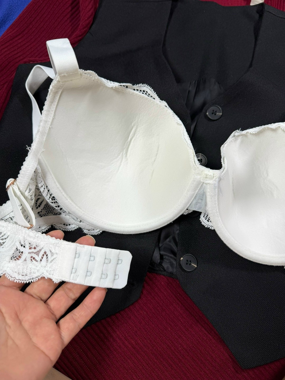 бюстгальтер с кружевами,женская нижнее белье,бюстгальтер женские,бюстгальтер комплект,кружевной бюстгалтер