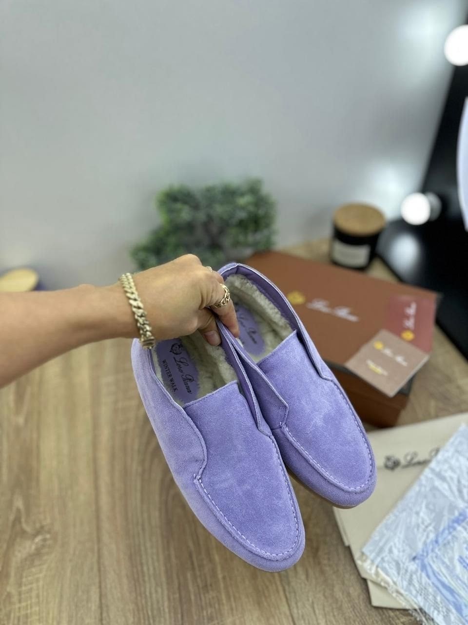 ,лоферы loro piana,лоферы из натуральной замши,лоферы замшевый,женские замшевые лоферы