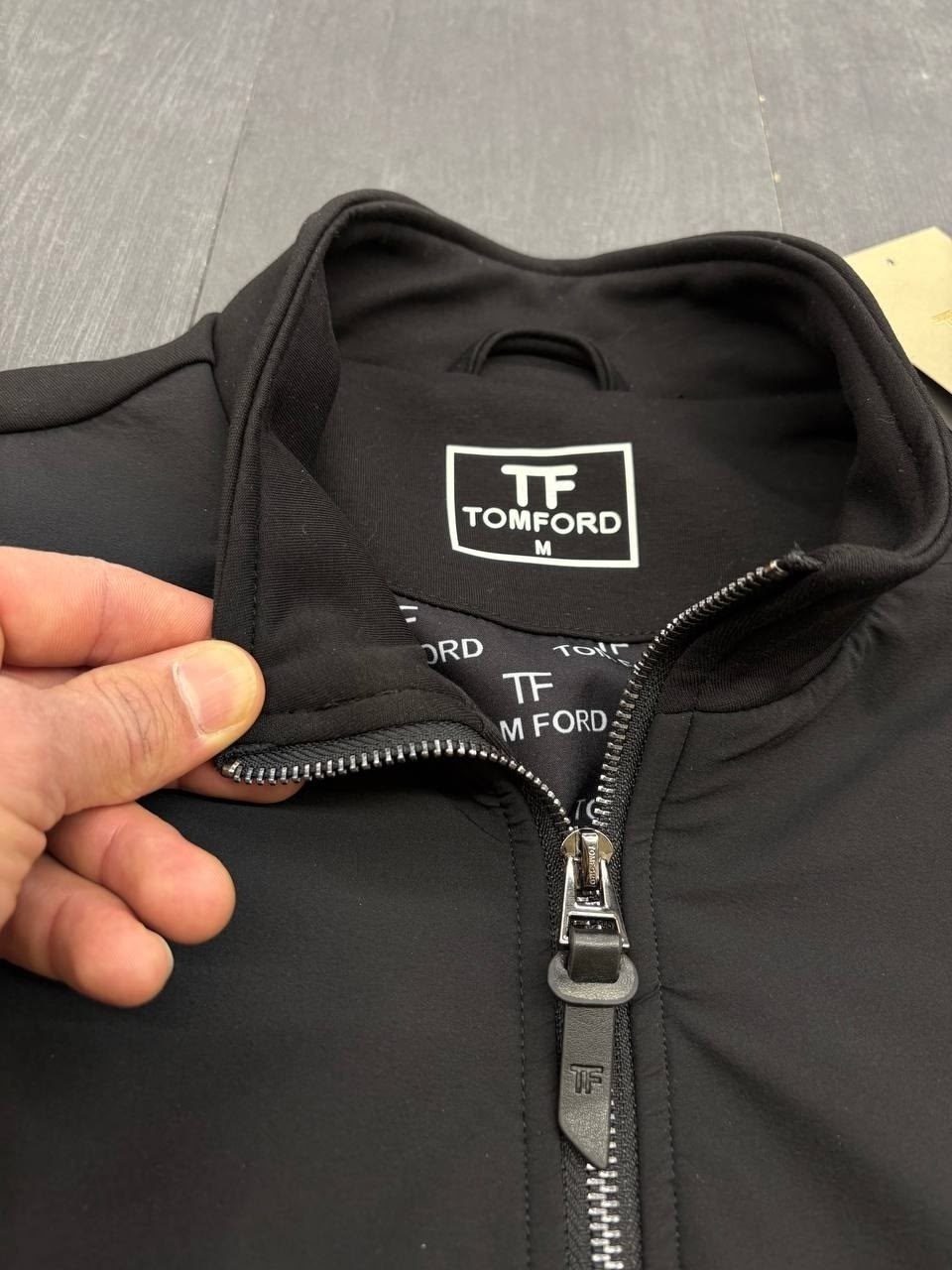 спортивный костюм brunello cucinelli,спортивные костюмы мужские,спортивные костюм,спортивный костюм armani,спортивный костюм дольче габбана мужской