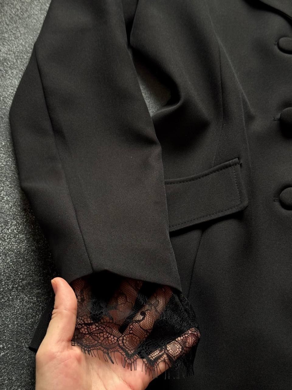 жакет с кружевом,жакет с кружевными вставками,кружевной блейзер,элегантный блейзер