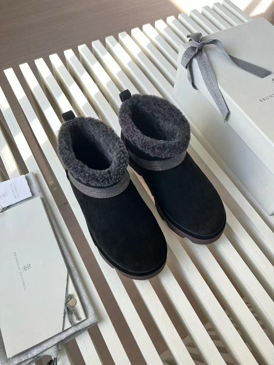 угги женские,,угги,зимняя женская ,угги женские зимние