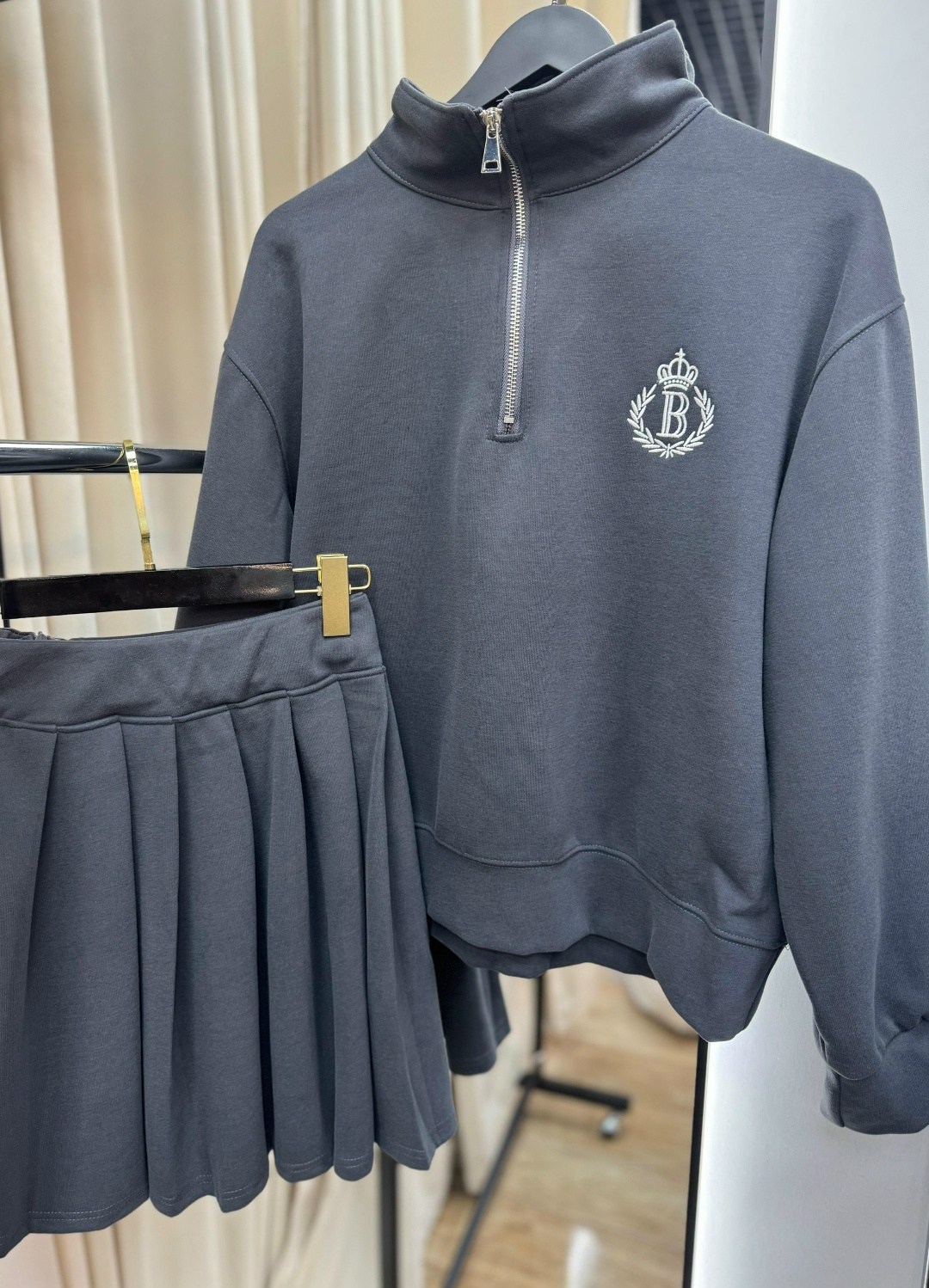 костюм двойка женская,женский костюм с юбкой,костюмы женские,костюм с юбкой,костюм двойка