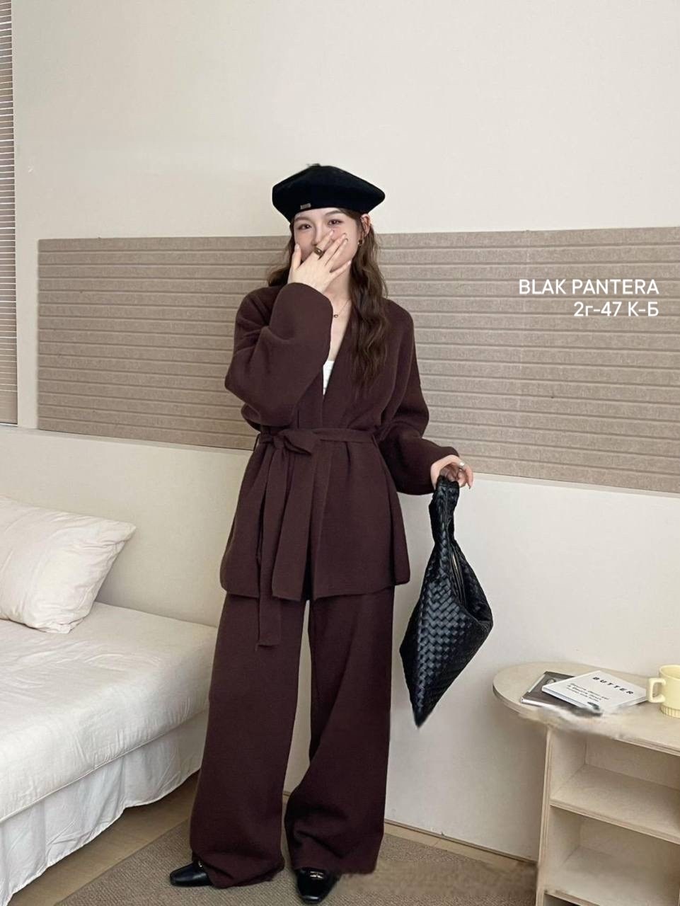 комплект кардиган,костюм повседневный,вязаный брючный костюм,кардиган с поясом,трикотажный костюм с v