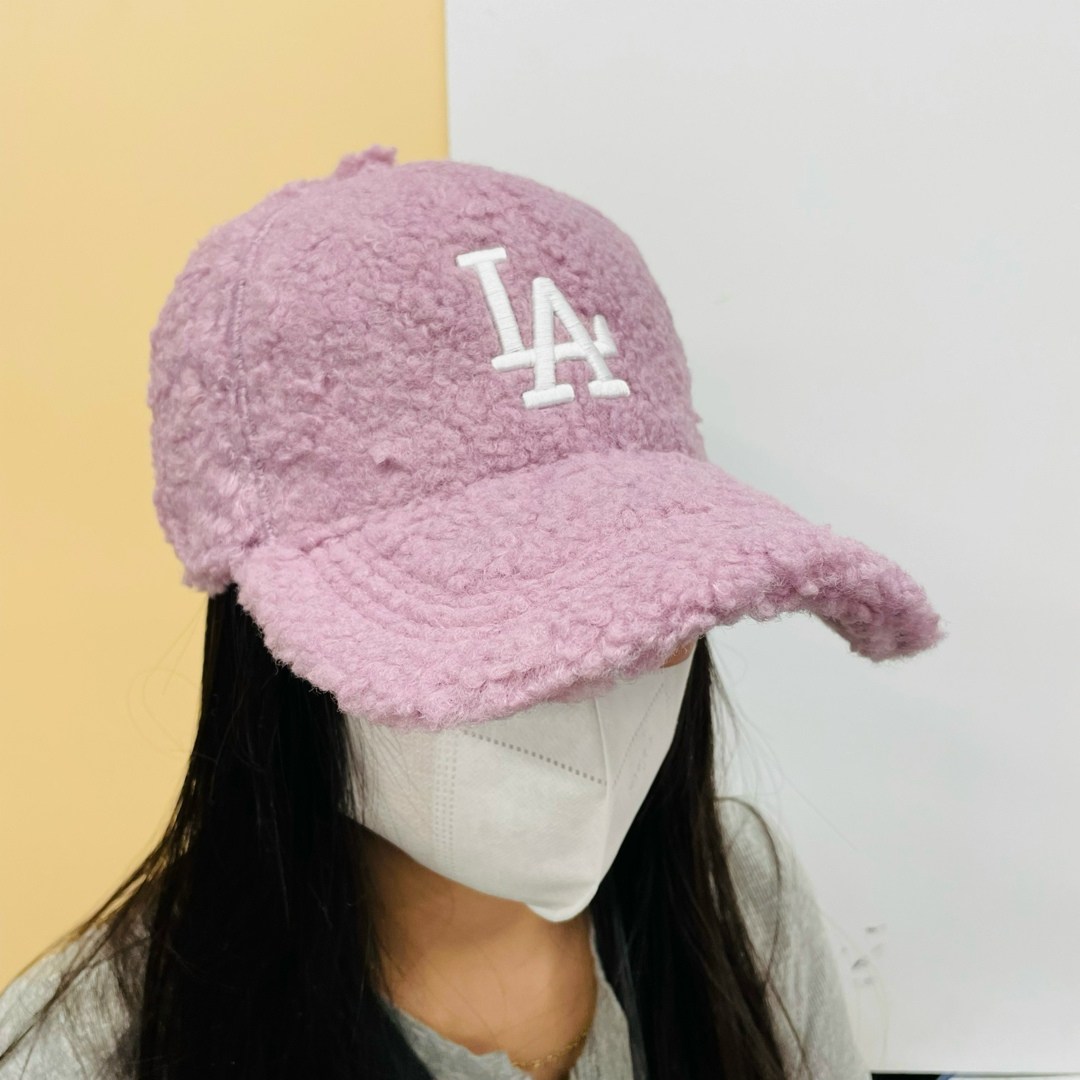 бейсболка меховая,бейсболка женская,кепка,бейсболка,кепка женская