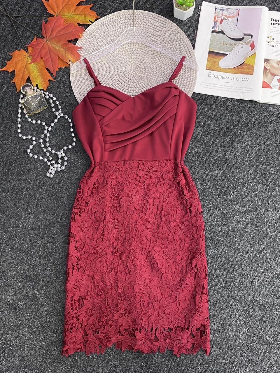 кружевное платье,платье на бретельках,нарядное платье,женские кружевные платья,кружевное черное платье