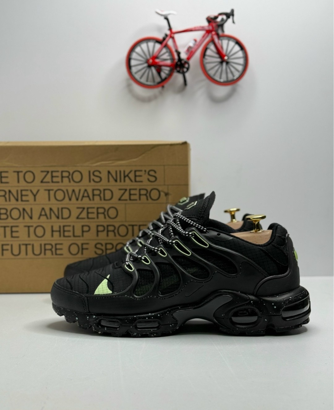 кроссовки nike air max tn plus terrascape,кроссовки nike air max plus tn,кроссовки nike air max terrascape plus,nike air max tn plus terrascape,nike air max plus tn black