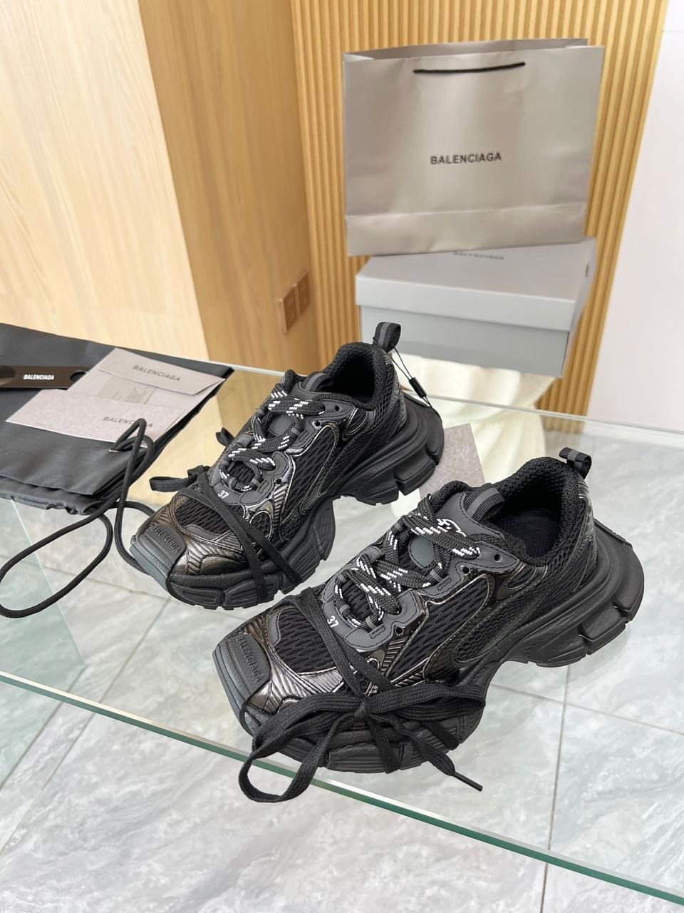 кроссовки баленсиага женские 2025,кроссовки женские balenciaga,balenciaga кроссовки,баленсиага кроссовки 2025,кроссовки баленсиага женские